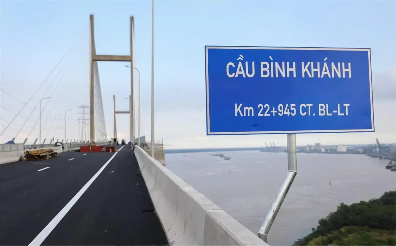 cau-binh-khanh-bieu-tuong-ha-tang-moi-ket-noi-tp-hcm-voi-can-gio-mo-loi-den-vinhomes-green-paradise Cầu Bình Khánh – biểu tượng hạ tầng mới, kết nối TP.HCM với Cần Giờ, mở lối đến Vinhomes Green Paradise.
