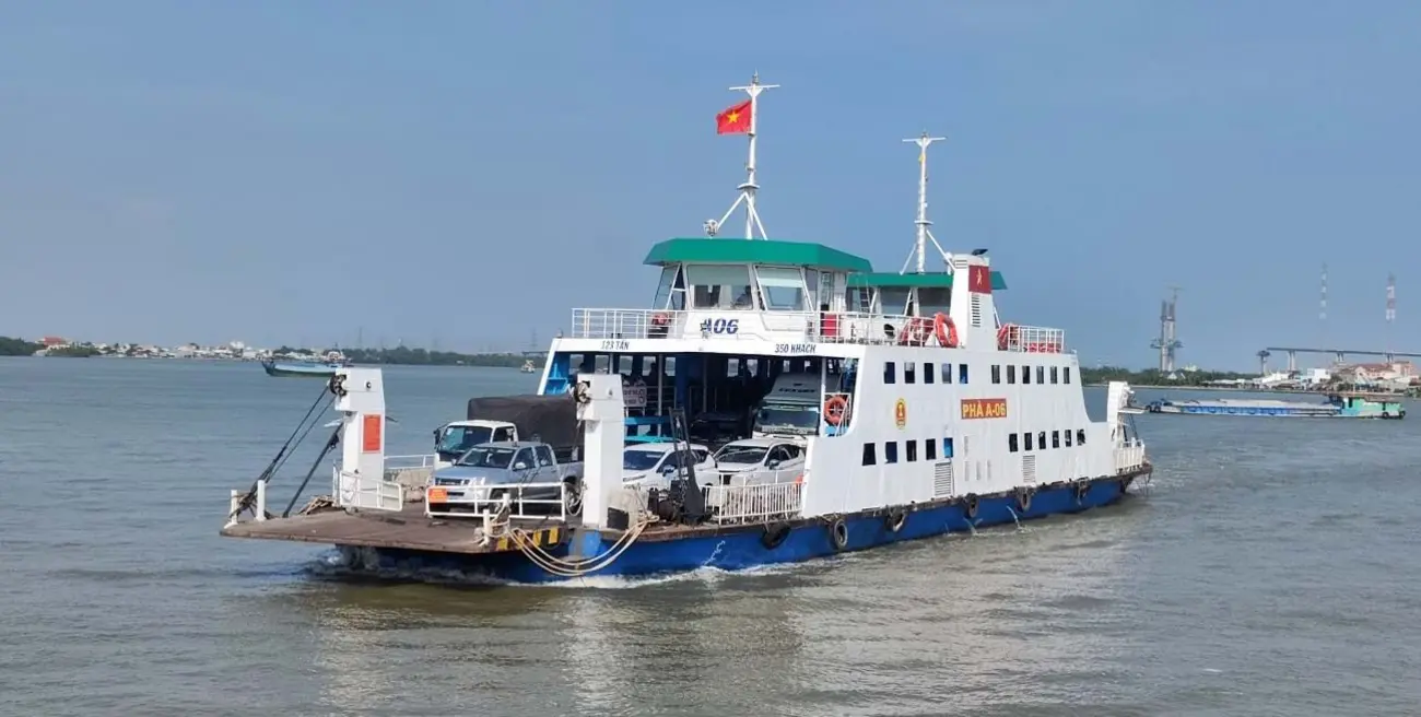 pha-binh-khanh-hien-la-tuyen-ket-noi-duy-nhat-giua-tp-hcm-va-huyen-can-gio-phuc-vu-hang-chuc-nghin-luot-khach-moi-ngay Phà Bình Khánh hiện là tuyến kết nối duy nhất giữa TP.HCM và huyện Cần Giờ, phục vụ hàng chục nghìn lượt khách mỗi ngày.